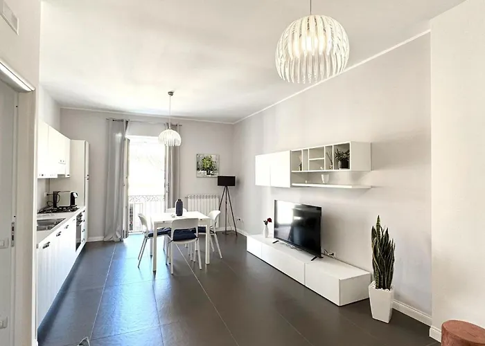 The Superhost - Duomo Apartment