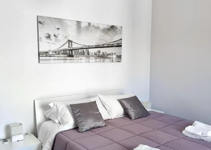 The Superhost - Duomo Apartment Crotone